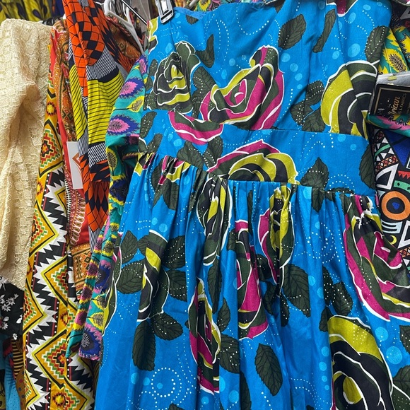 Women African print one sleeve dress - Picture 6 of 6
